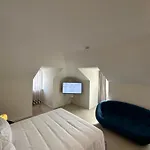Отель Golden