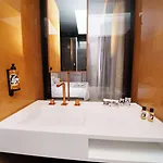 Отель Golden
