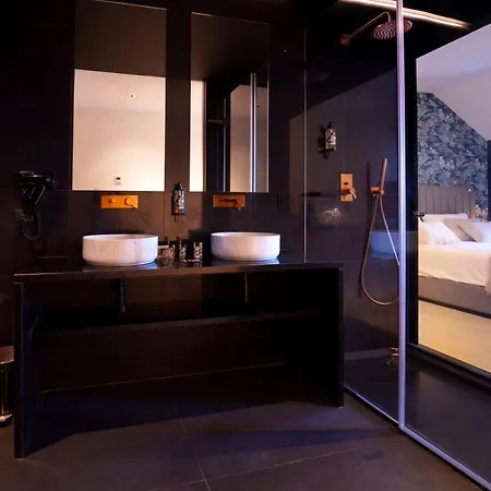 Hotel Golden 4*