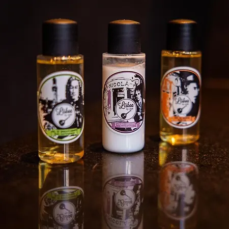 Отель Golden 4*