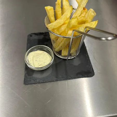 Golden Готель Лісабон