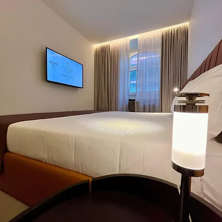 Hotel Golden